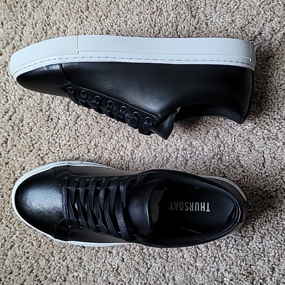 NIB Thursday genuine leather women's premier low top black sneakers, size 9.5